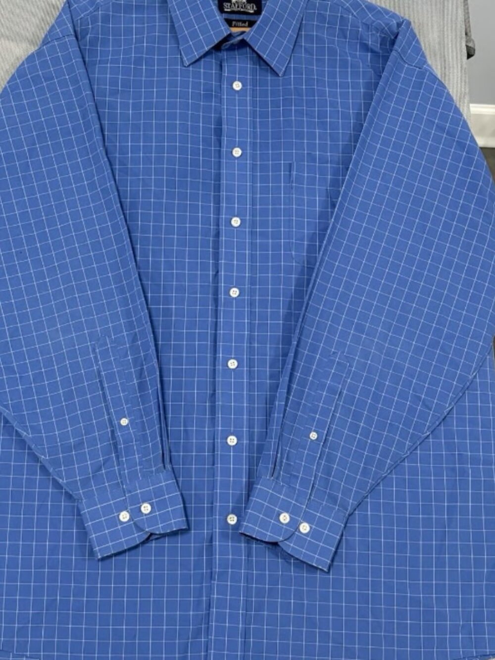 Stafford Men's Fitted Dress Shirt Blue Grid Check Plaid Long Sleeve Button Up